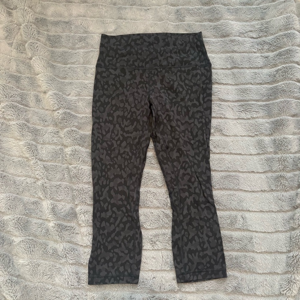 Charcoal Black Animal Print Cropped Leggings